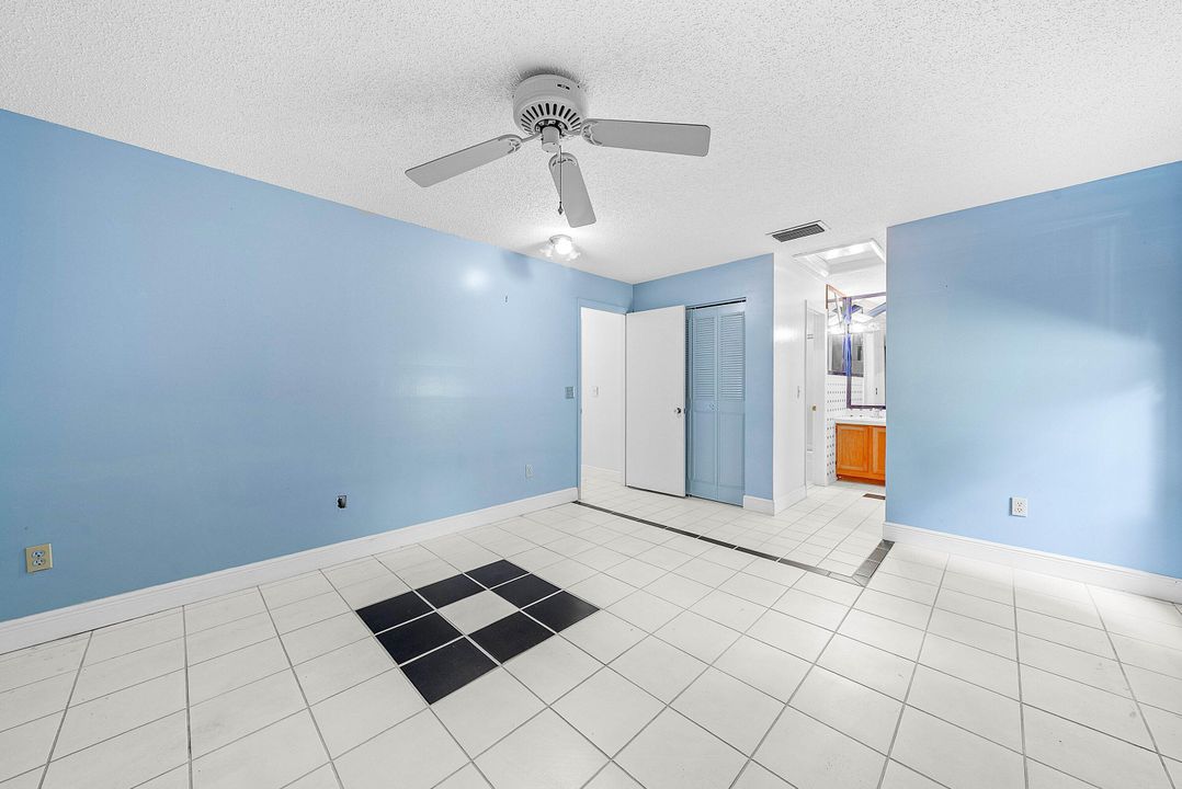 En Venta: $179,900 (2 camas, 2 baños, 1234 Pies cuadrados)