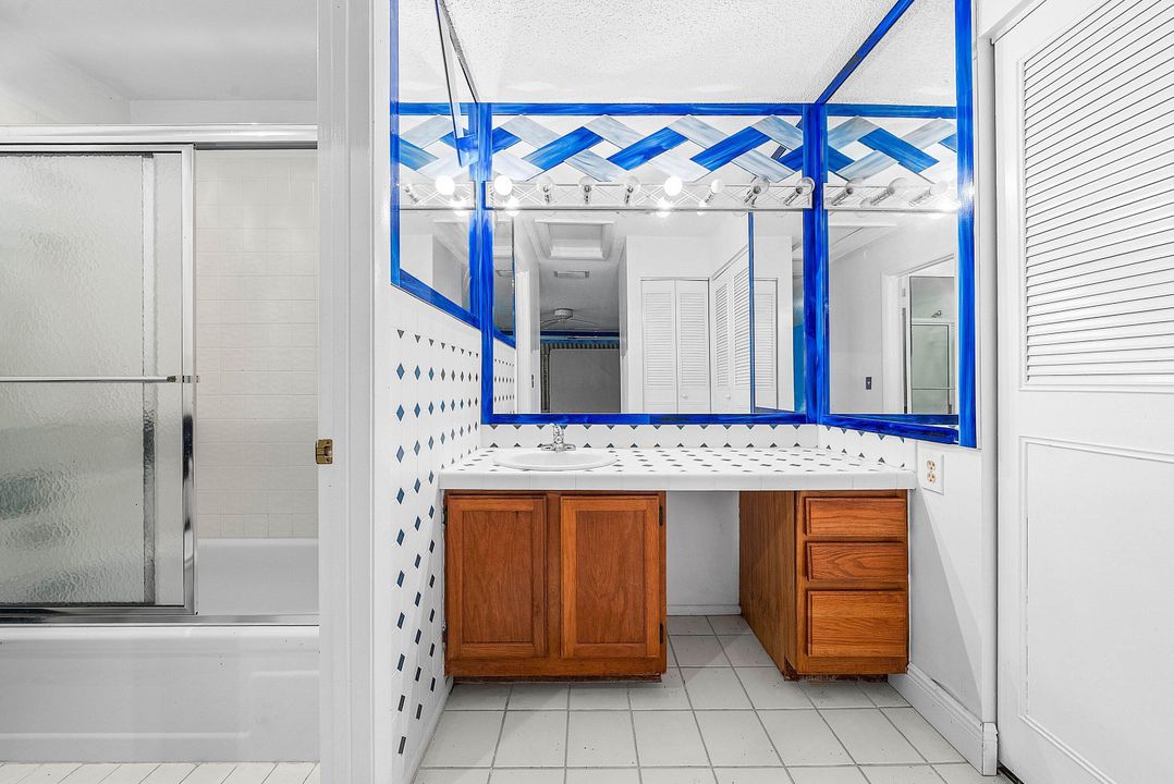 En Venta: $179,900 (2 camas, 2 baños, 1234 Pies cuadrados)