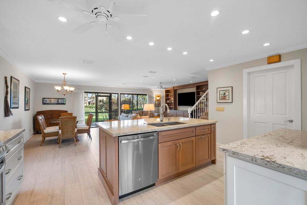 Activo con contrato: $375,000 (3 camas, 2 baños, 1625 Pies cuadrados)