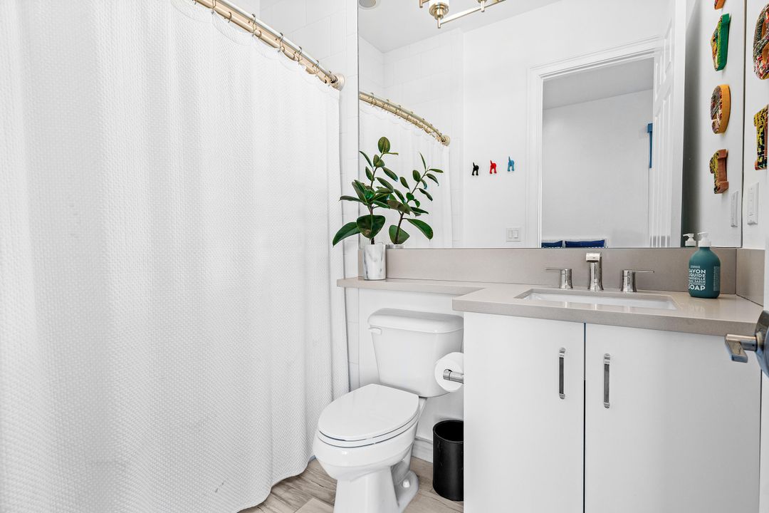 For Sale: $3,199,000 (3 beds, 4 baths, 3969 Square Feet)