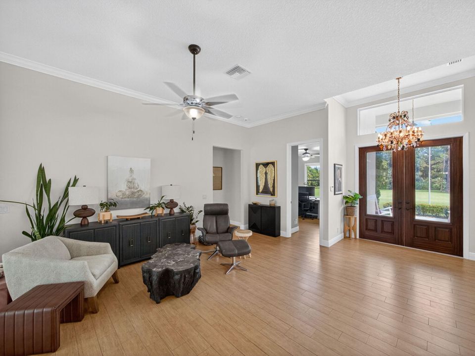 待售: $4,395,000 (6 贝兹, 4 浴室, 3846 平方英尺)