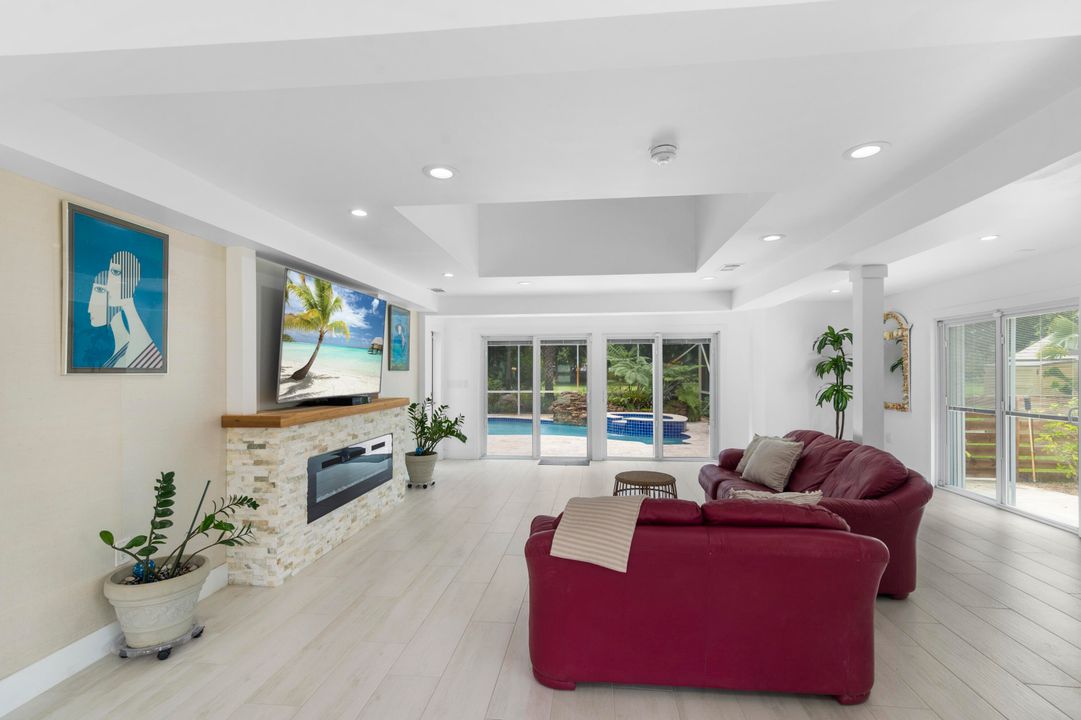 For Rent: $5,000 (3 beds, 2 baths, 2067 Square Feet)