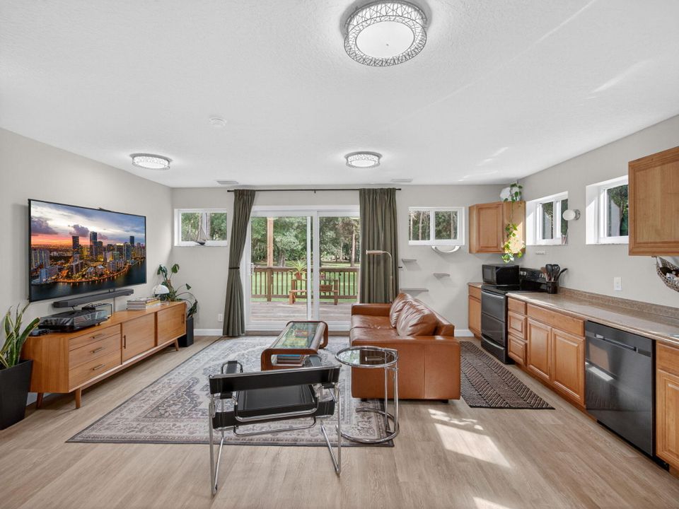 待售: $4,395,000 (6 贝兹, 4 浴室, 3846 平方英尺)