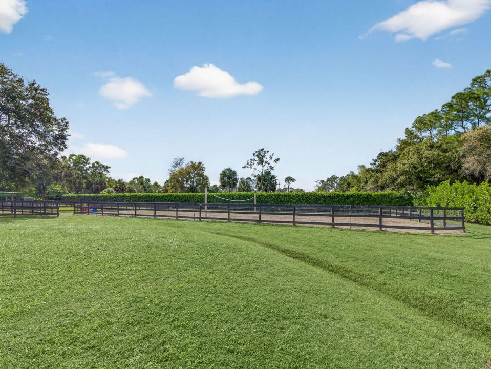 待售: $4,395,000 (6 贝兹, 4 浴室, 3846 平方英尺)