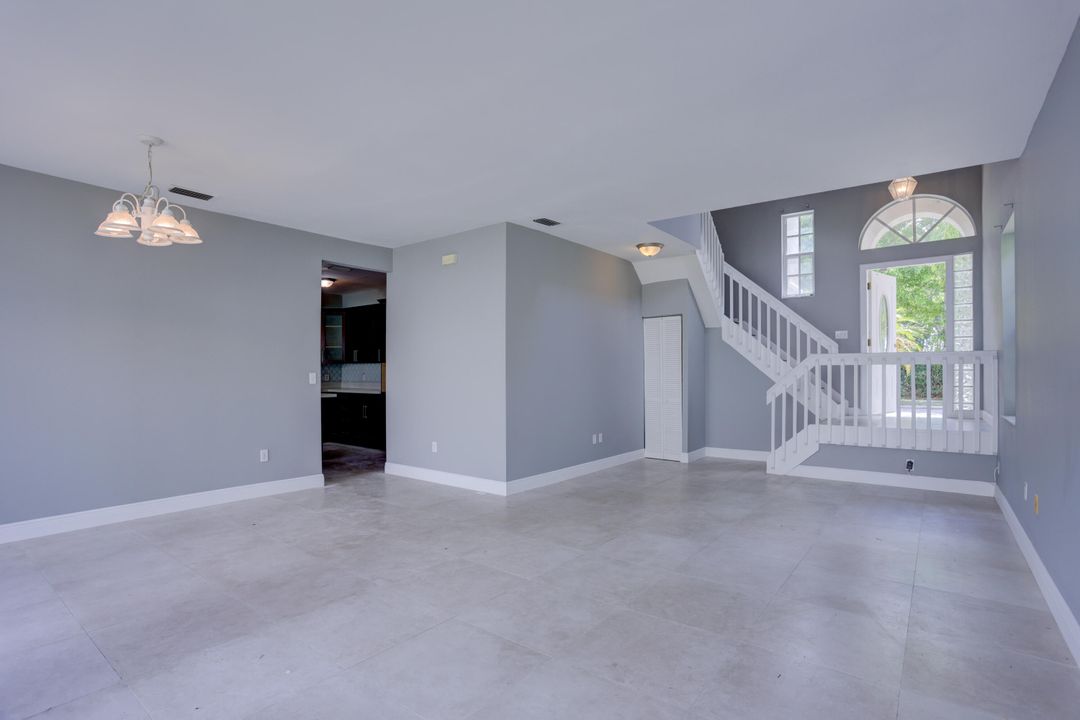 В аренду: $3,950 (4 спален, 2 ванн, 1982 Квадратных фут)