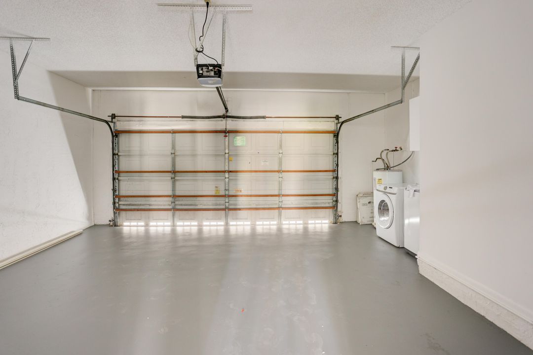 В аренду: $3,950 (4 спален, 2 ванн, 1982 Квадратных фут)