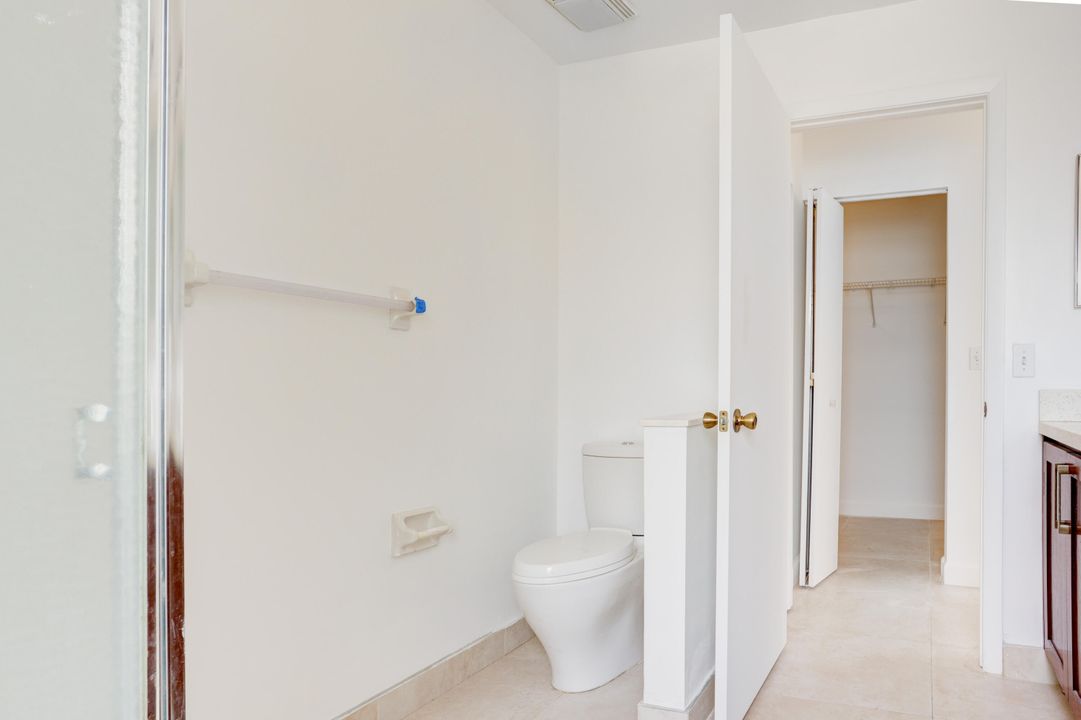 В аренду: $3,950 (4 спален, 2 ванн, 1982 Квадратных фут)