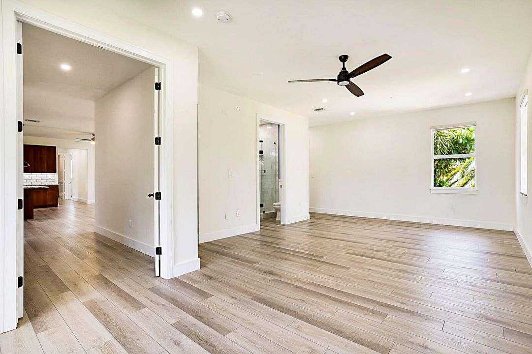 待售: $1,325,000 (3 贝兹, 3 浴室, 2005 平方英尺)