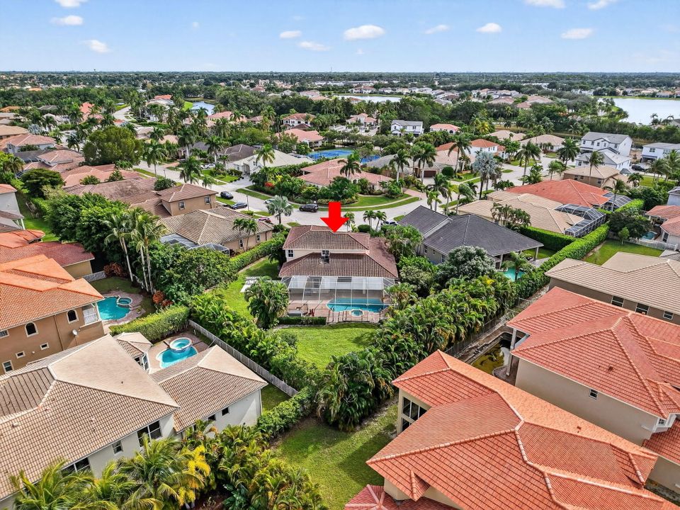 For Sale: $1,019,000 (5 beds, 3 baths, 3390 Square Feet)