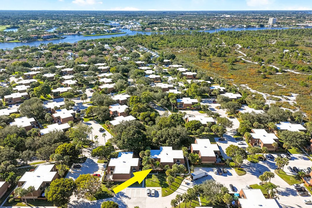 待售: $489,000 (2 贝兹, 2 浴室, 1236 平方英尺)