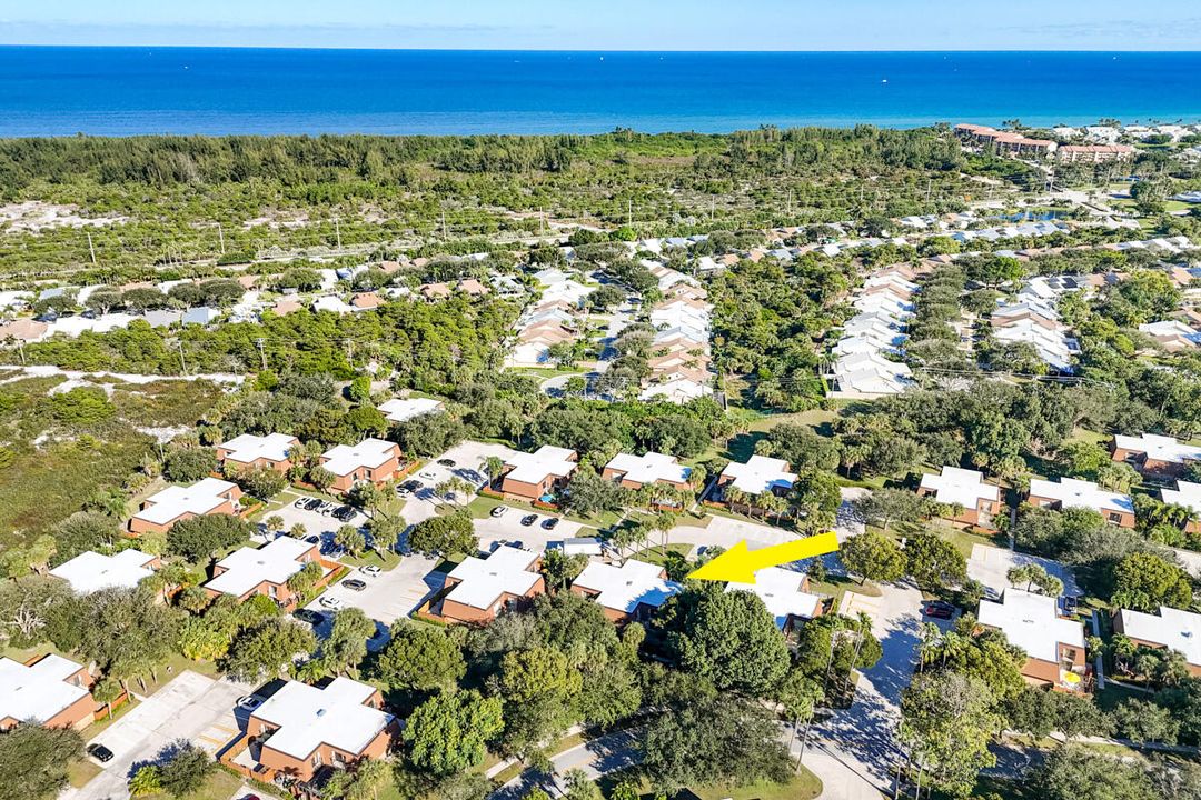 待售: $489,000 (2 贝兹, 2 浴室, 1236 平方英尺)