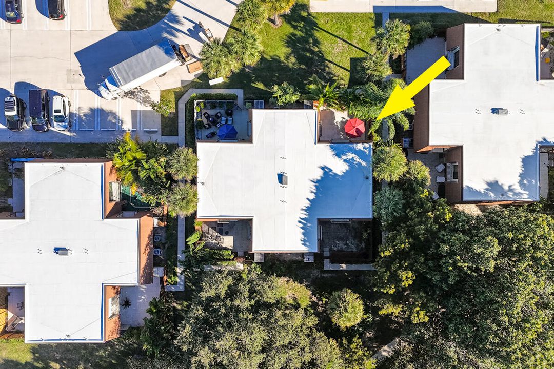 待售: $489,000 (2 贝兹, 2 浴室, 1236 平方英尺)