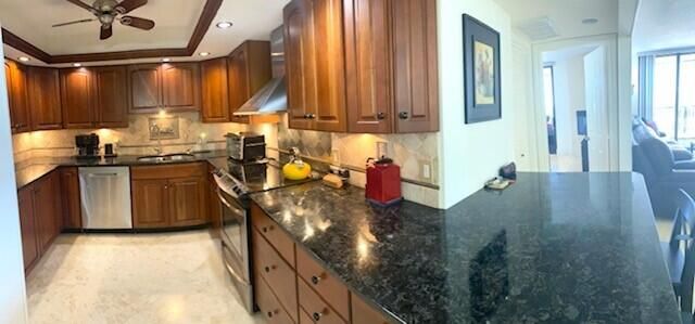 出租: $7,000 (2 贝兹, 2 浴室, 1694 平方英尺)