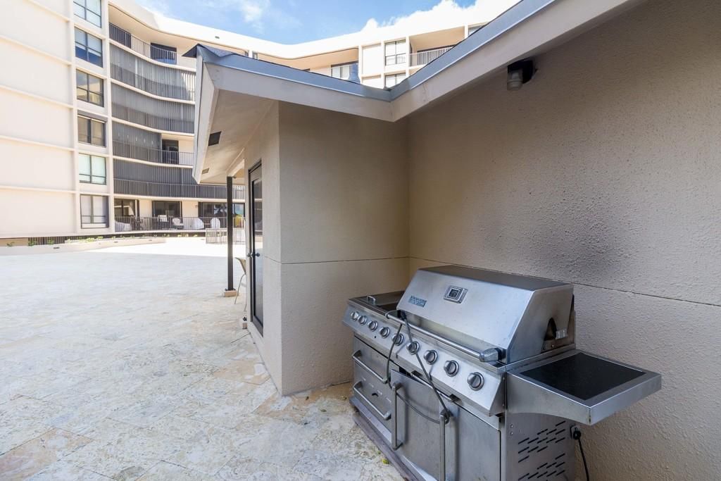 出租: $7,000 (2 贝兹, 2 浴室, 1694 平方英尺)