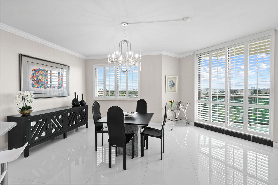 На продажу: $1,195,000 (3 спален, 3 ванн, 2388 Квадратных фут)