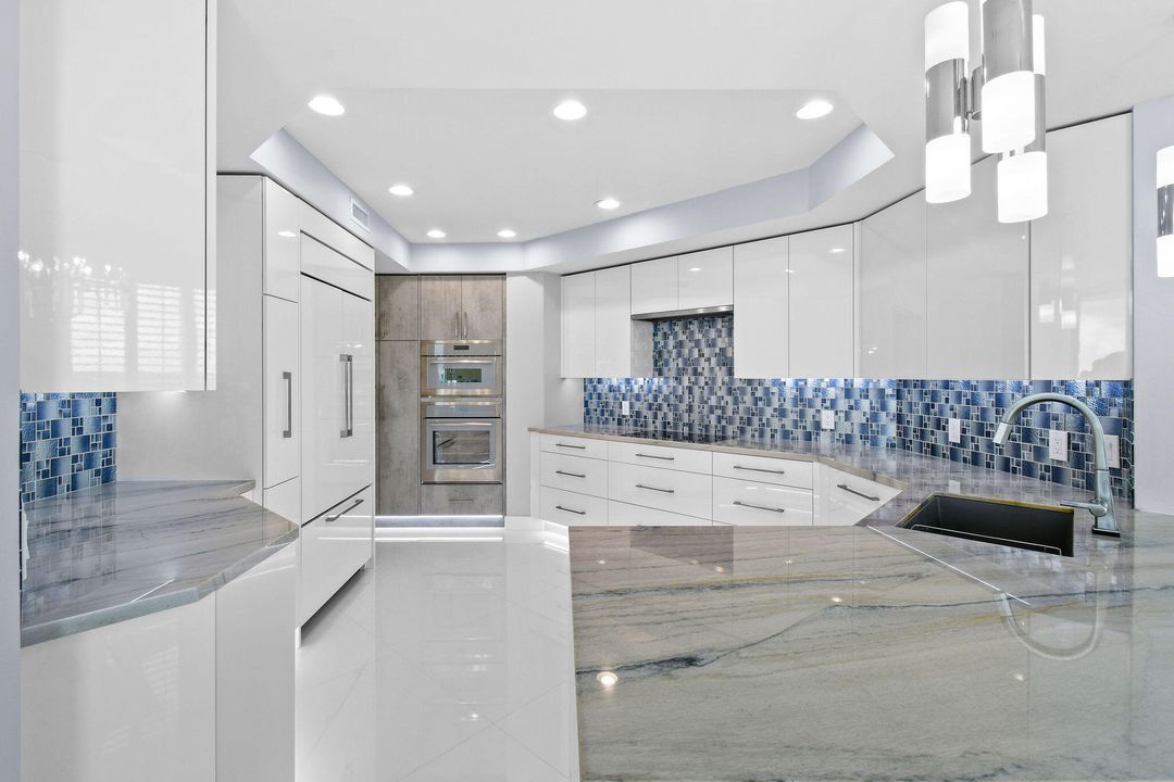 На продажу: $1,195,000 (3 спален, 3 ванн, 2388 Квадратных фут)