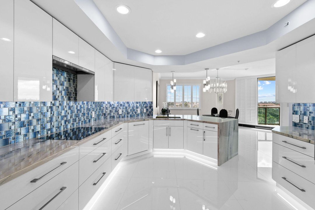 На продажу: $1,195,000 (3 спален, 3 ванн, 2388 Квадратных фут)