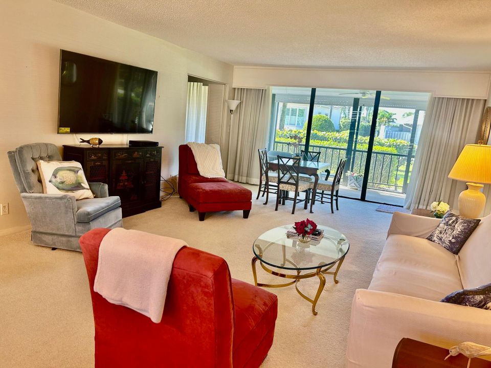 En Renta: $3,800 (2 camas, 2 baños, 1900 Pies cuadrados)