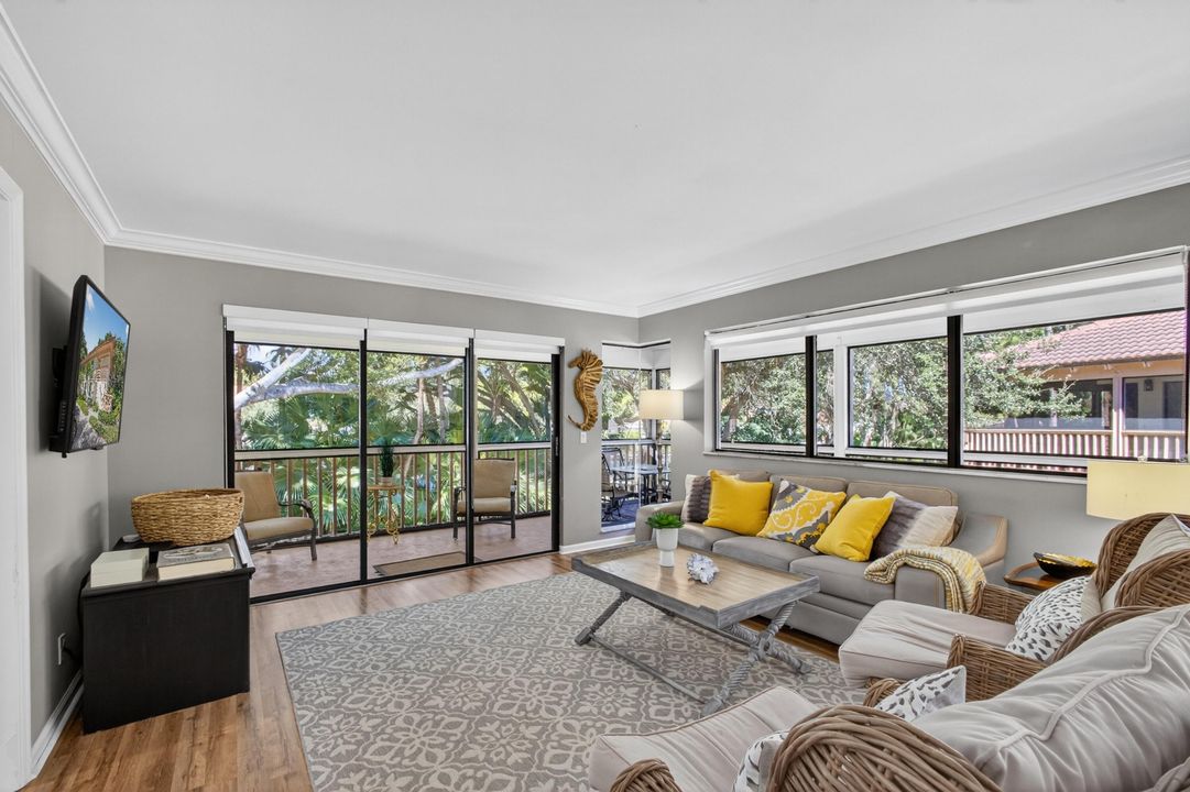 For Rent: $7,000 (2 beds, 2 baths, 1366 Square Feet)