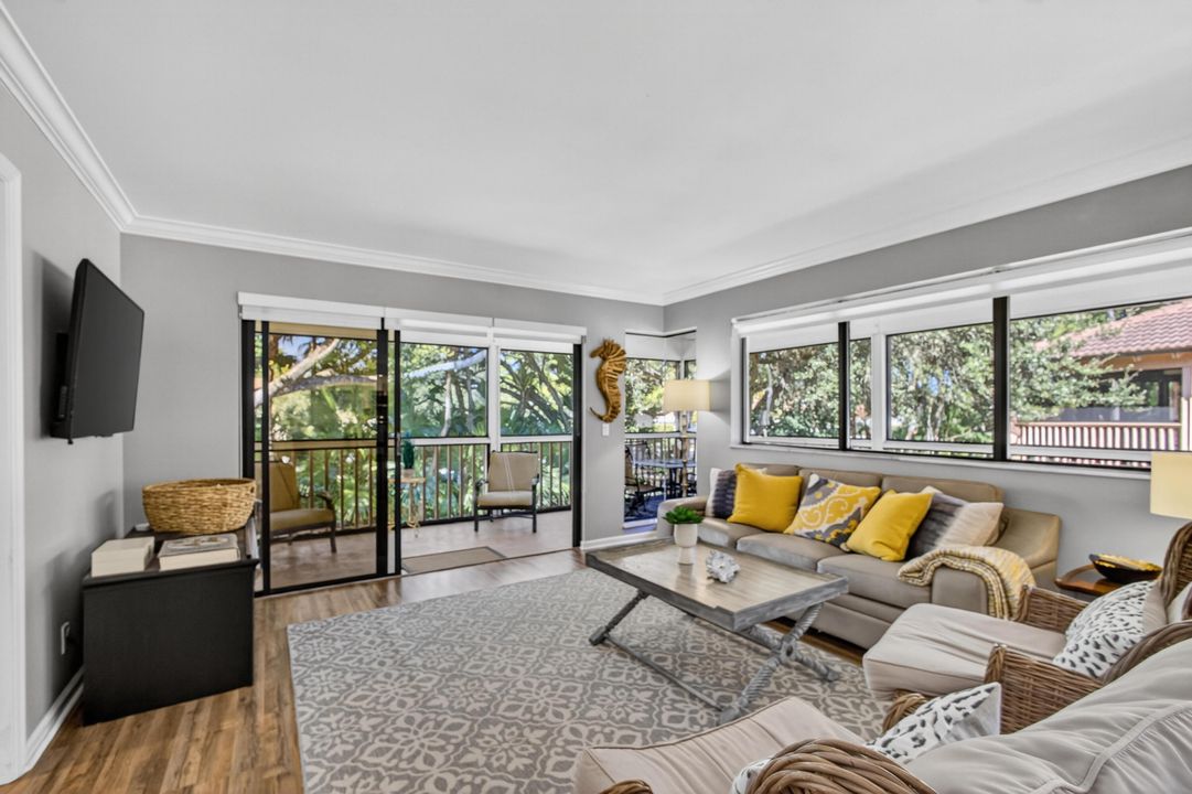 For Rent: $7,000 (2 beds, 2 baths, 1366 Square Feet)