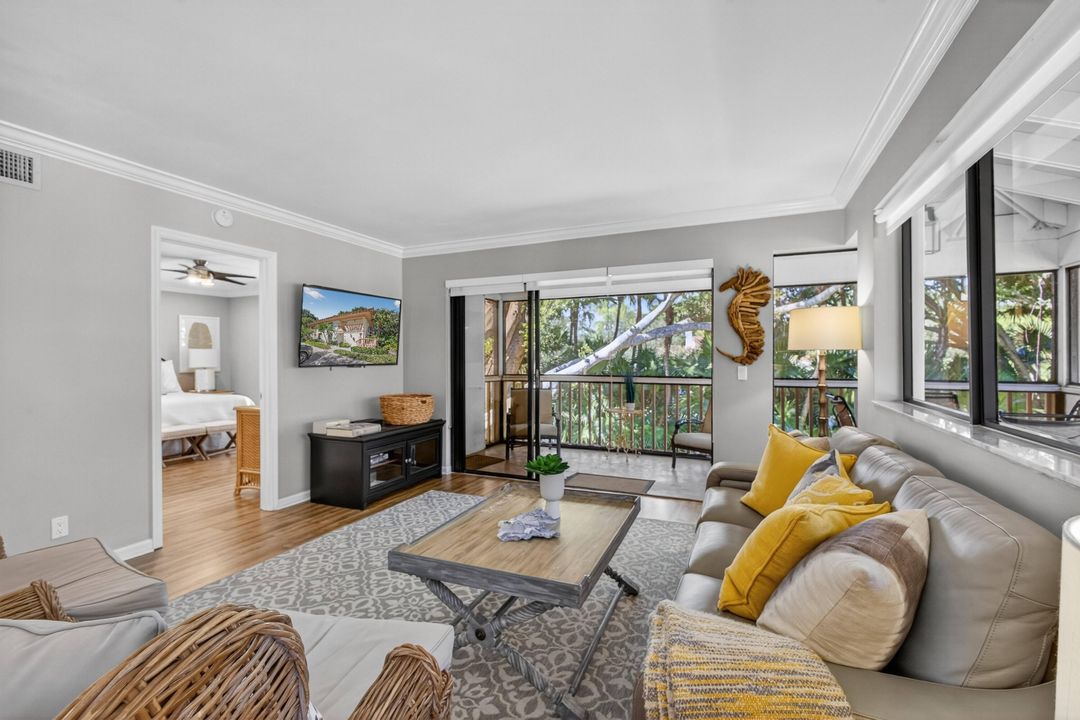 For Rent: $7,000 (2 beds, 2 baths, 1366 Square Feet)