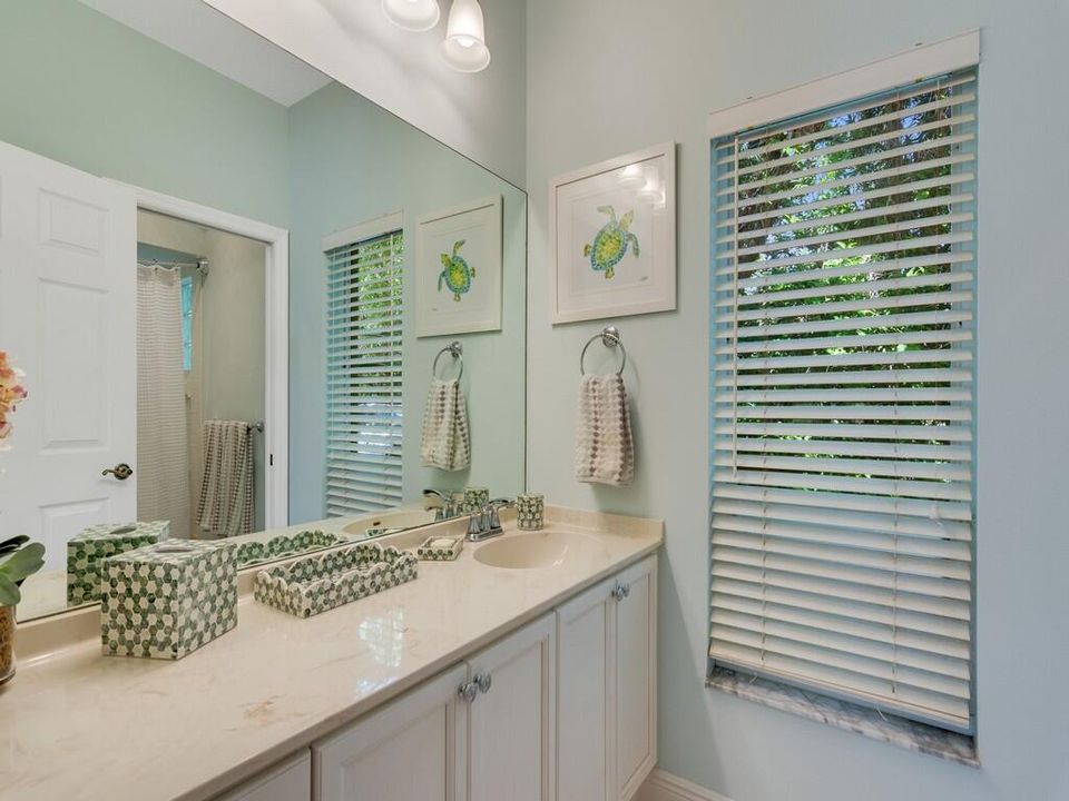 For Sale: $1,399,000 (4 beds, 3 baths, 2843 Square Feet)