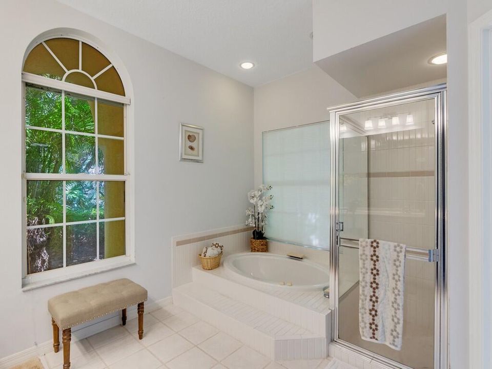 For Sale: $1,399,000 (4 beds, 3 baths, 2843 Square Feet)