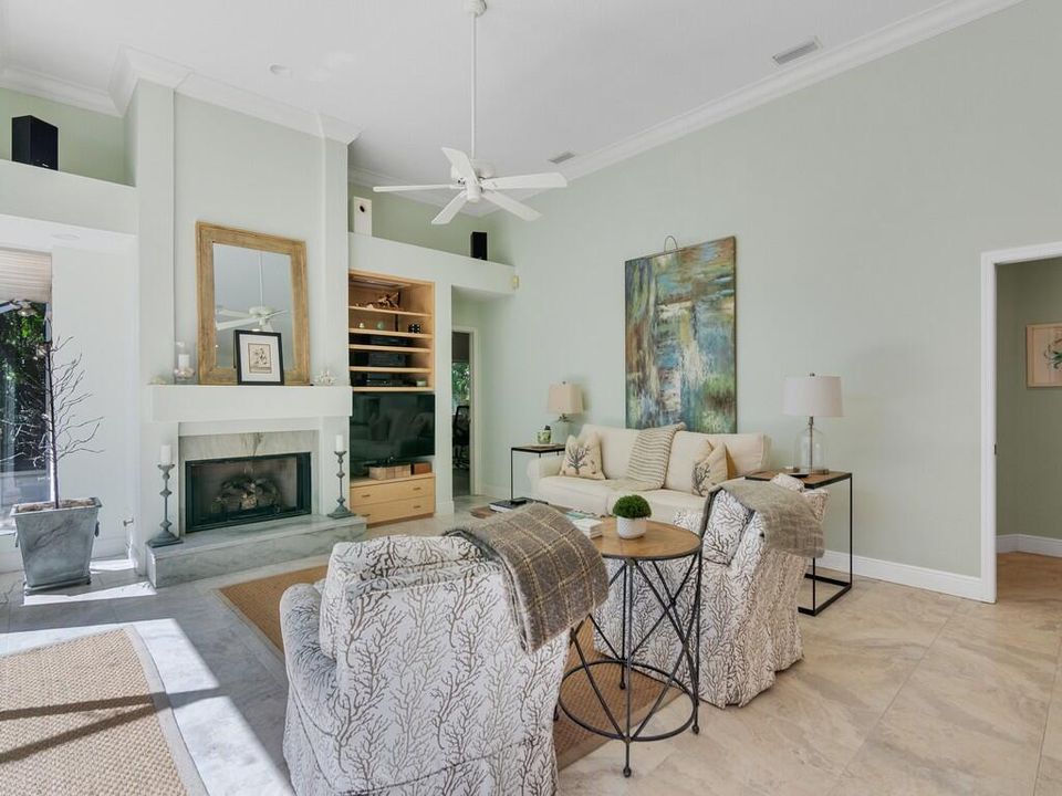 For Sale: $1,399,000 (4 beds, 3 baths, 2843 Square Feet)