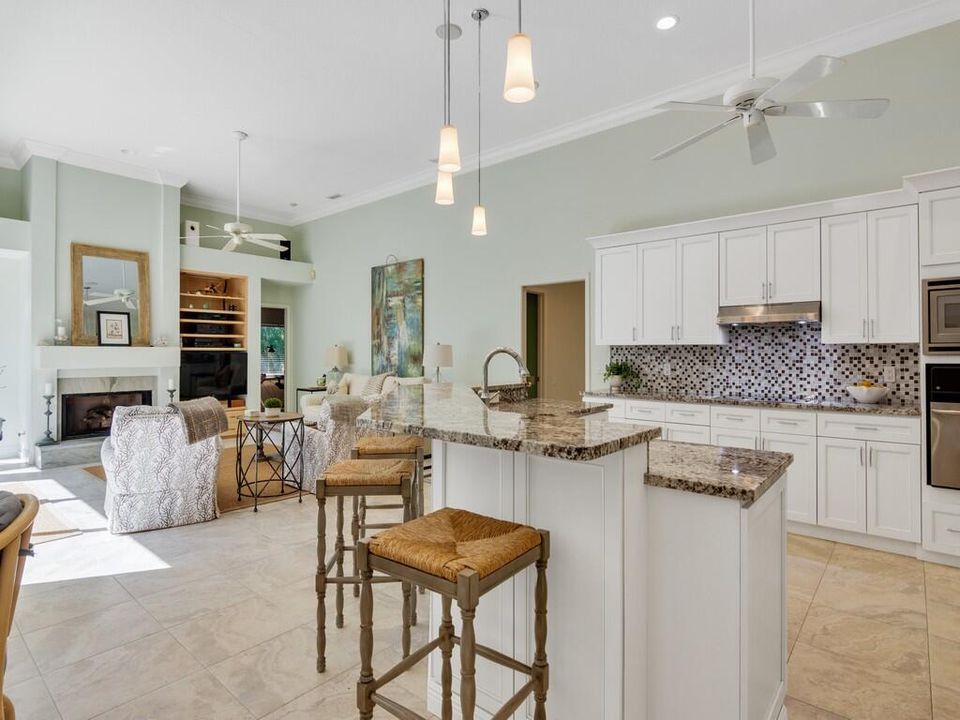 For Sale: $1,399,000 (4 beds, 3 baths, 2843 Square Feet)