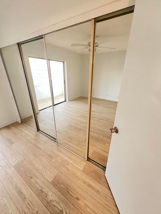 For Sale: $69,900 (1 beds, 1 baths, 532 Square Feet)