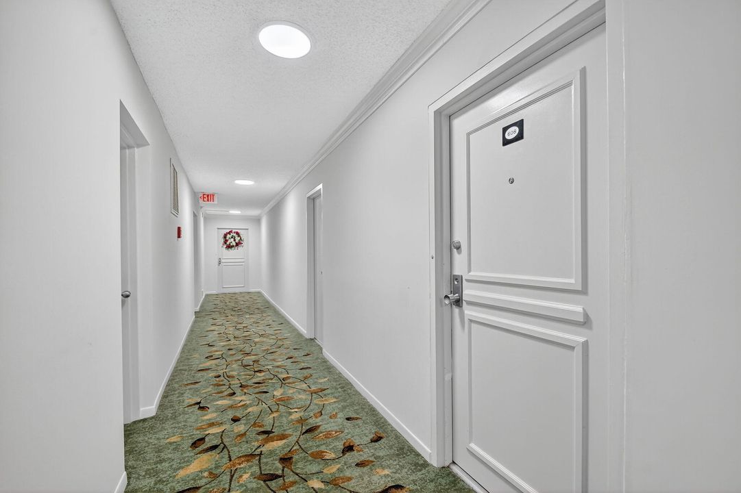 На продажу: $419,000 (2 спален, 2 ванн, 1498 Квадратных фут)