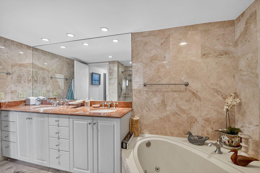 На продажу: $419,000 (2 спален, 2 ванн, 1498 Квадратных фут)