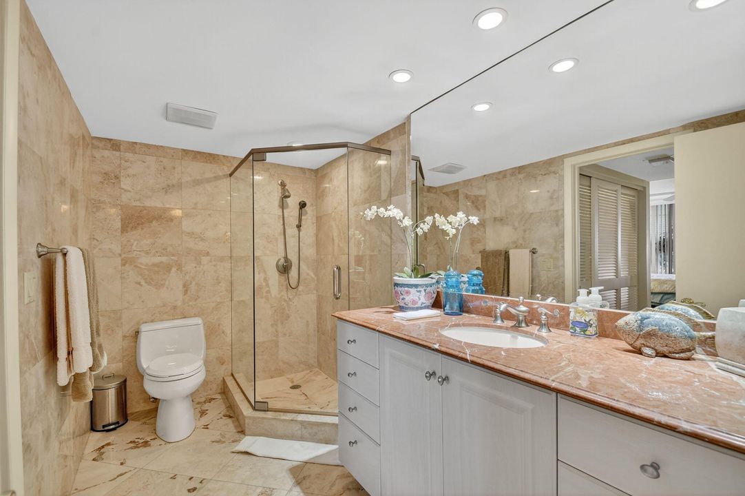 На продажу: $419,000 (2 спален, 2 ванн, 1498 Квадратных фут)