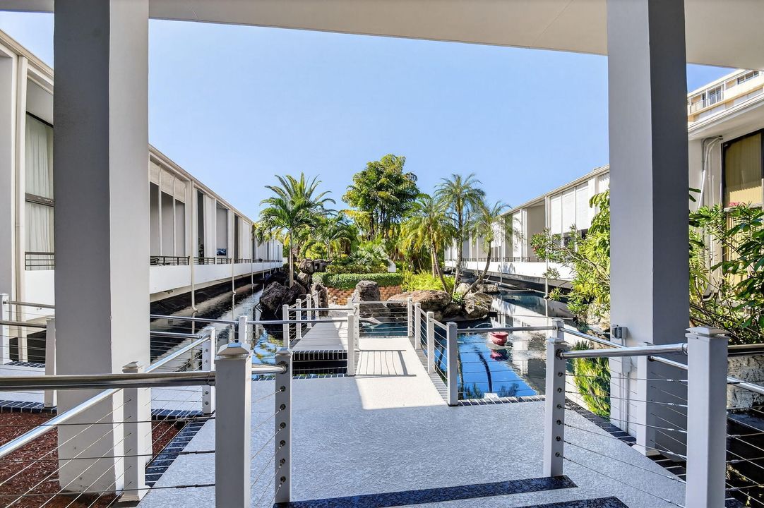 На продажу: $419,000 (2 спален, 2 ванн, 1498 Квадратных фут)