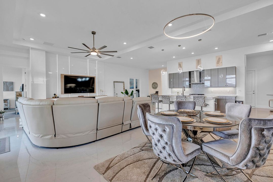 For Rent: $4,000 (3 beds, 3 baths, 2771 Square Feet)