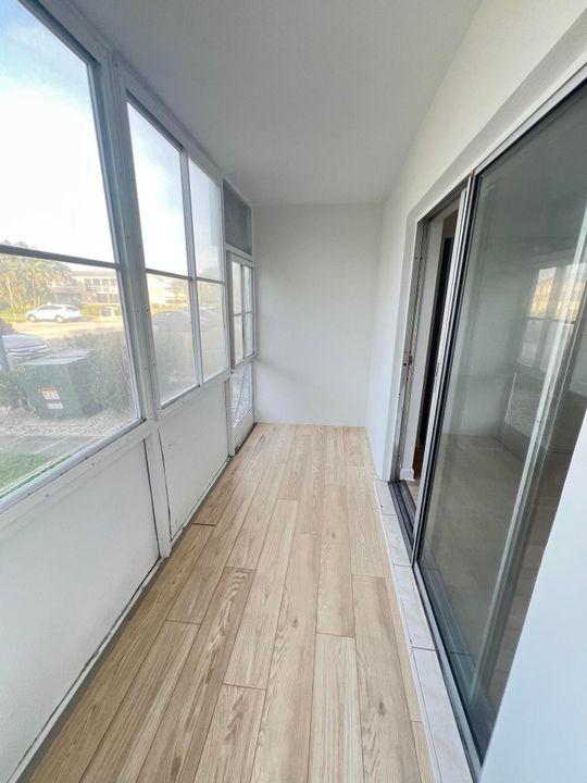 For Sale: $69,900 (1 beds, 1 baths, 532 Square Feet)