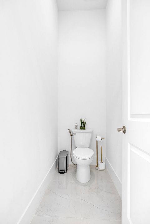 For Rent: $4,000 (3 beds, 3 baths, 2771 Square Feet)