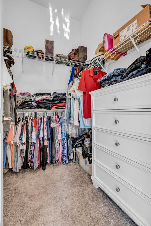 For Rent: $4,000 (3 beds, 3 baths, 2771 Square Feet)