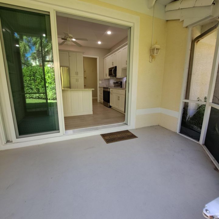 En Venta: $649,000 (2 camas, 2 baños, 1330 Pies cuadrados)