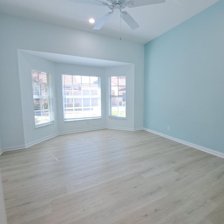 En Venta: $649,000 (2 camas, 2 baños, 1330 Pies cuadrados)