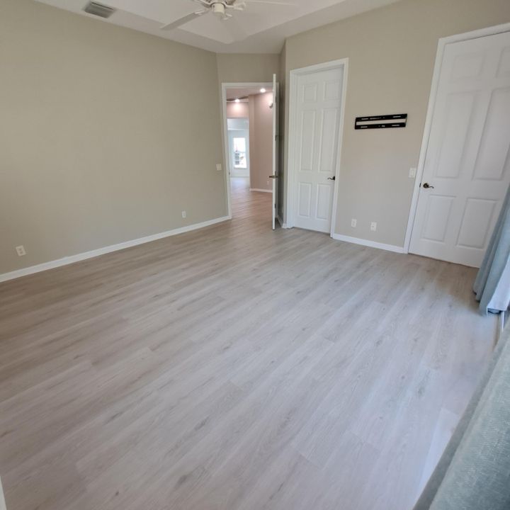 En Venta: $649,000 (2 camas, 2 baños, 1330 Pies cuadrados)