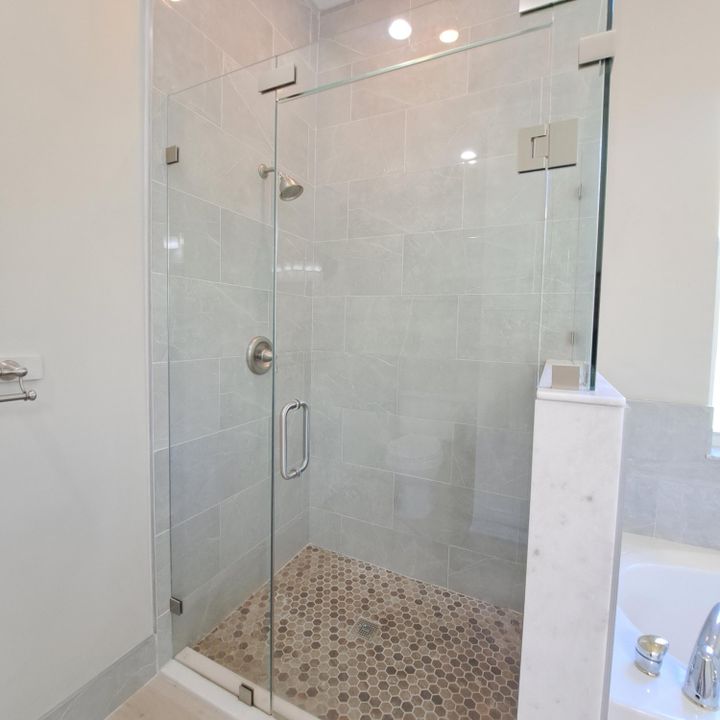 En Venta: $649,000 (2 camas, 2 baños, 1330 Pies cuadrados)