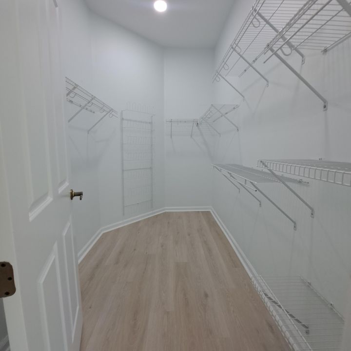 En Venta: $649,000 (2 camas, 2 baños, 1330 Pies cuadrados)