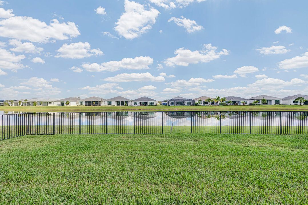 For Rent: $4,000 (3 beds, 3 baths, 2771 Square Feet)