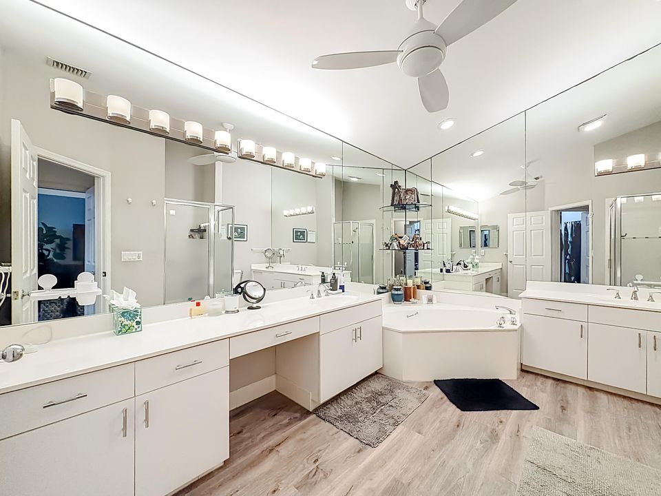 For Rent: $4,400 (3 beds, 3 baths, 2410 Square Feet)