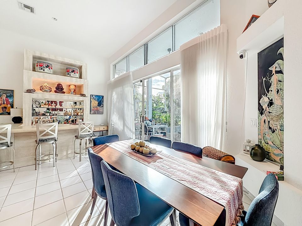 For Rent: $4,400 (3 beds, 3 baths, 2410 Square Feet)