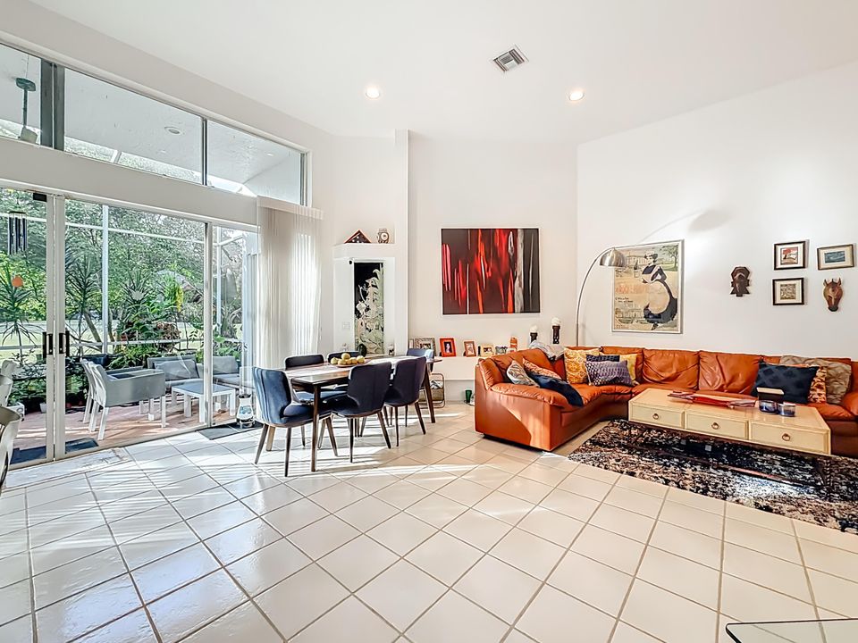 For Rent: $4,400 (3 beds, 3 baths, 2410 Square Feet)