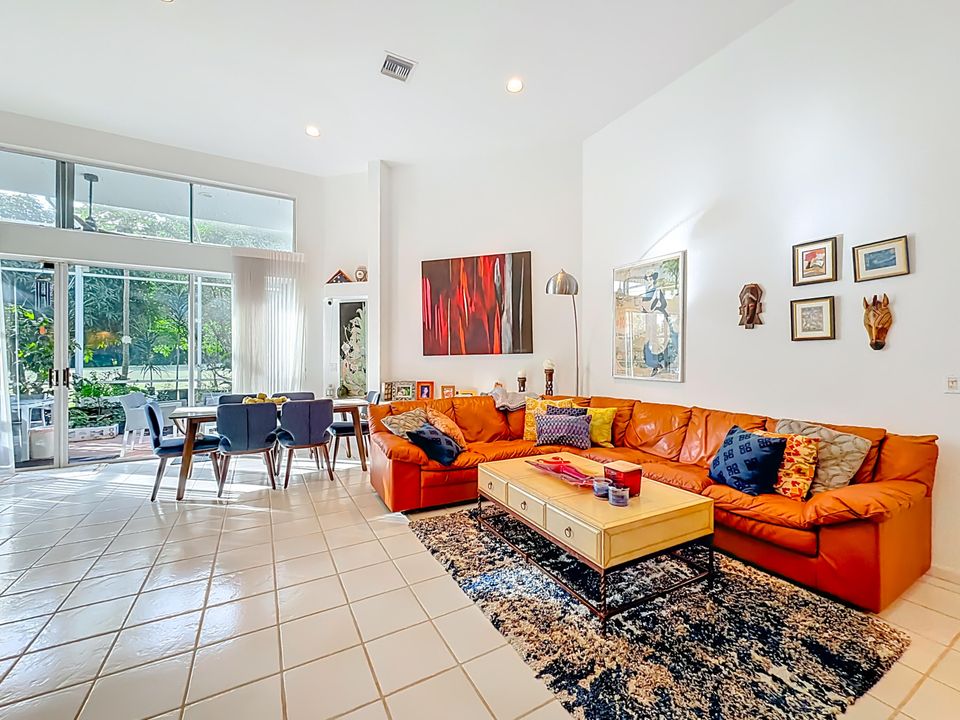 For Rent: $4,400 (3 beds, 3 baths, 2410 Square Feet)