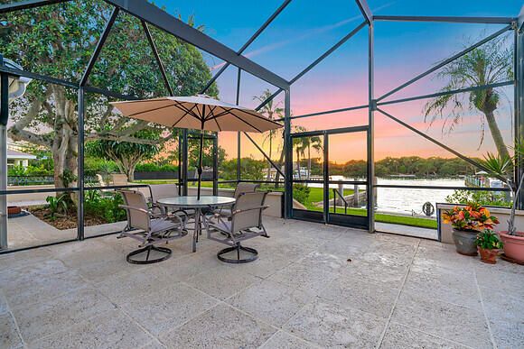 For Sale: $10,200,000 (4 beds, 3 baths, 3096 Square Feet)