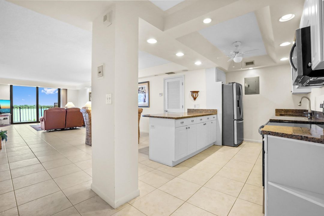 En Venta: $349,000 (2 camas, 2 baños, 1162 Pies cuadrados)